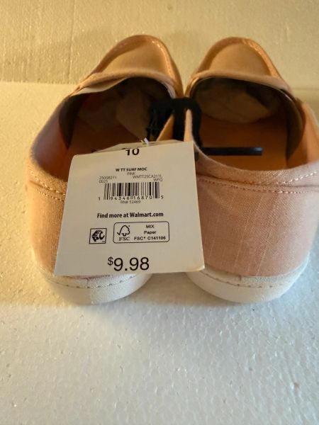 Women’s size 10 photo 3