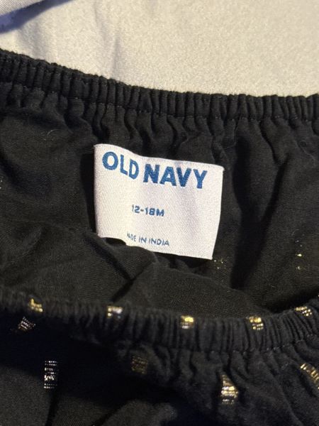Old Navy 18m photo 3