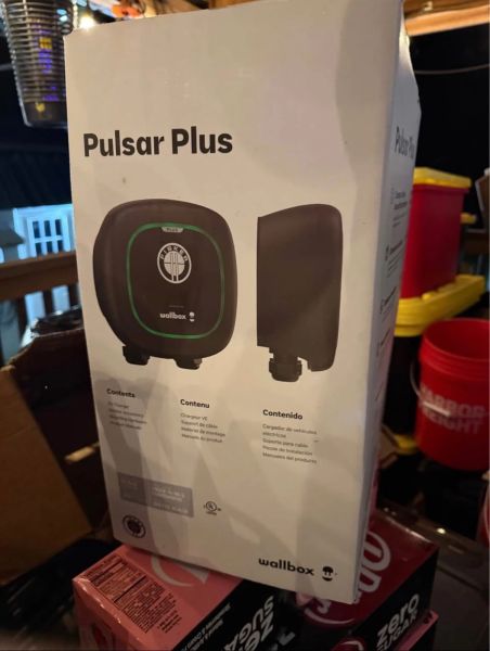 Pulsar Plus 40a EV Charger photo 2