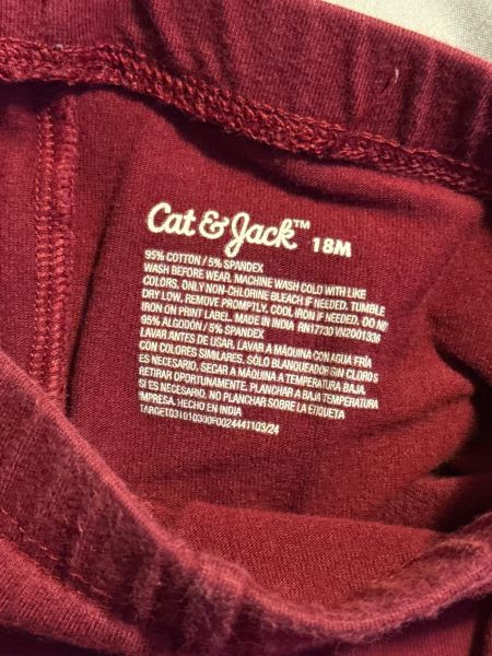Cat and Jack 18m photo 3