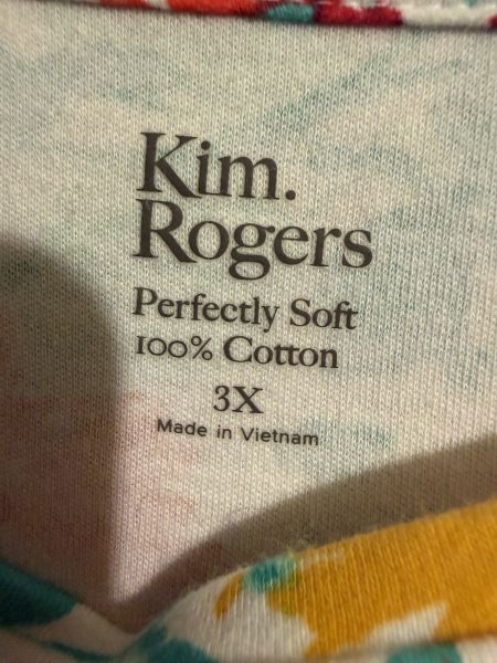 New Kim Rogers top photo 2