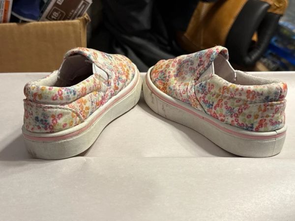 5/6 baby shoes photo 3