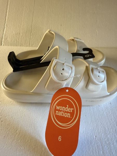 Wonder Nation Size 6 photo 2